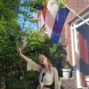 Liv Zomer
